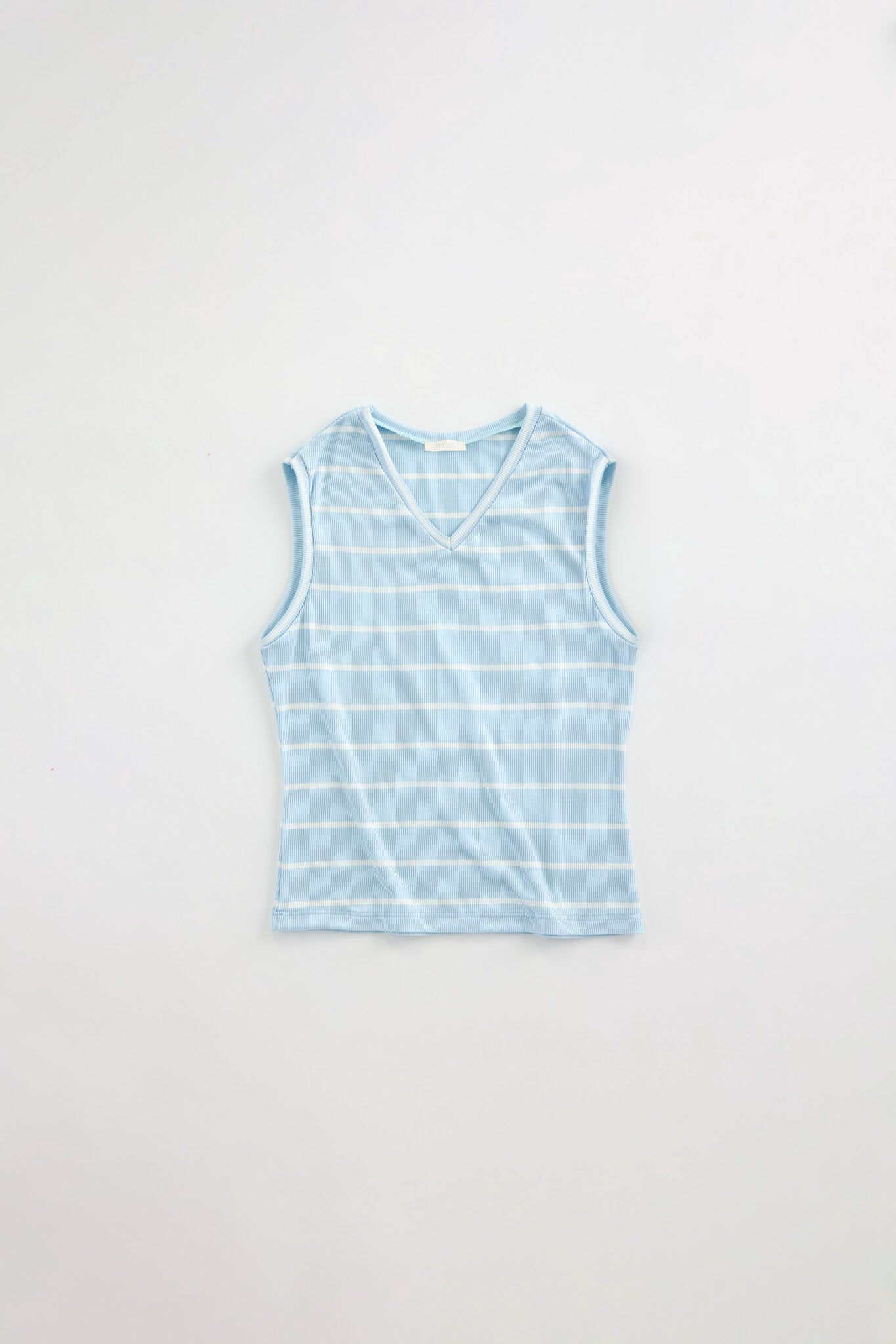 Avery V-Neck
