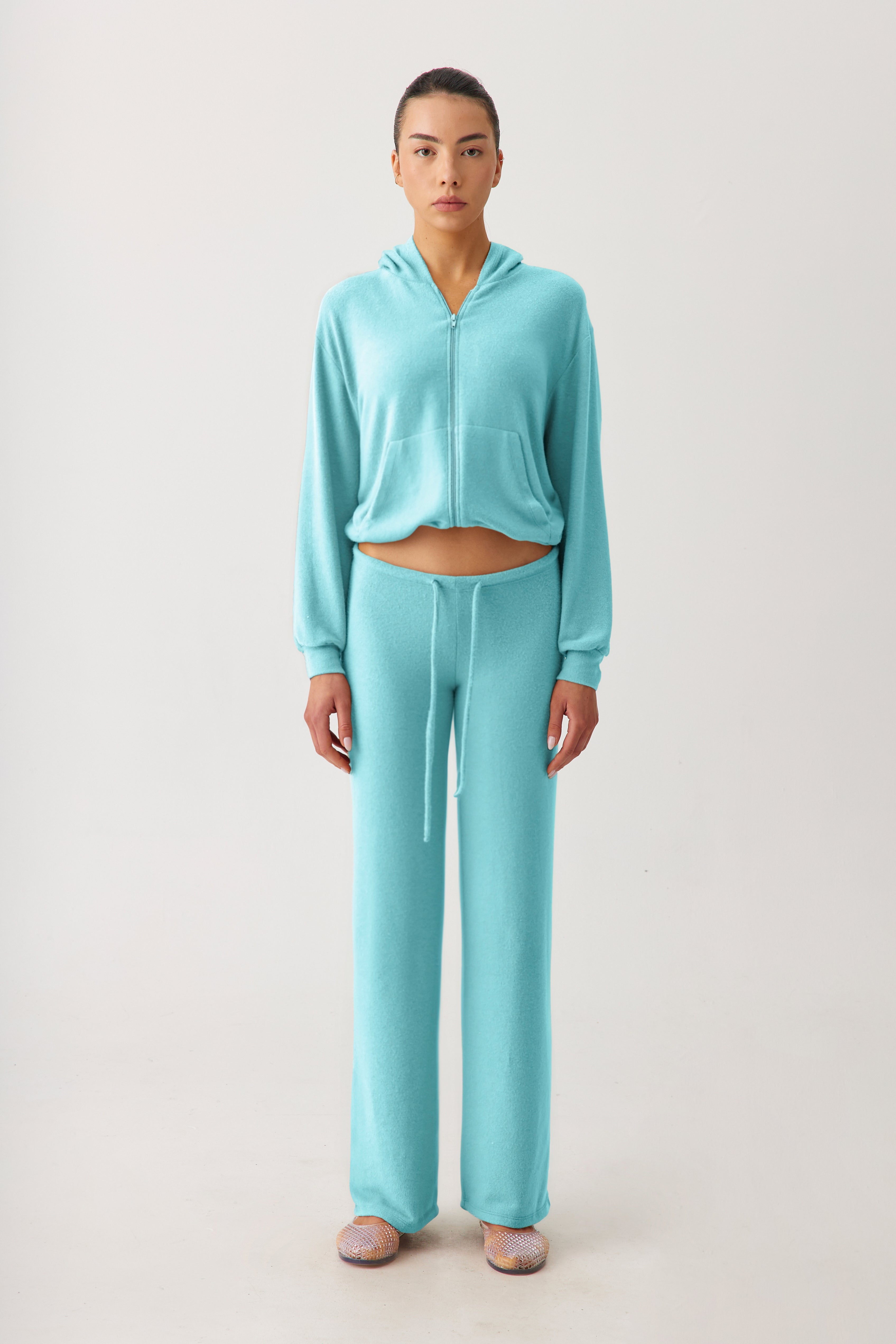 Sport Zip-Up – Tea You
